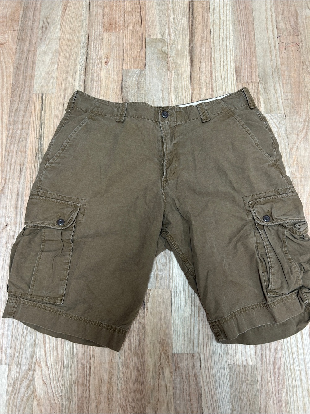 GAP Men's Olive-Brown Cargo Shorts